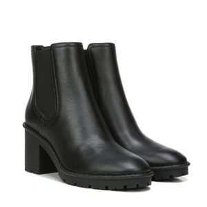 Vince Henderson Chelsea Boots 7.5 Black BIB!!!